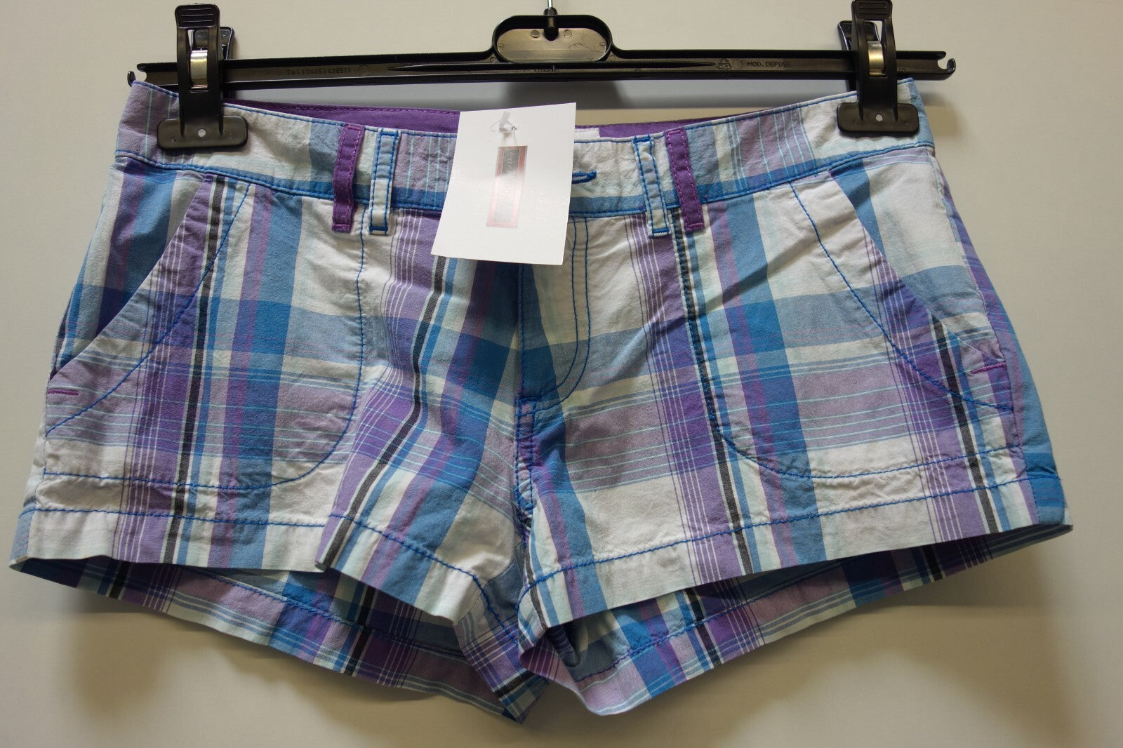 EK2071 Damen Shorts von Vans, kariert, gr. XS0