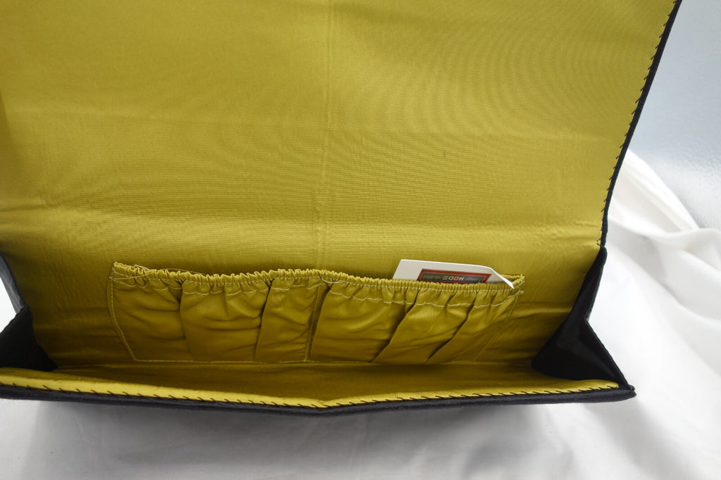 ES0178 Clutch, schwarz mit Aufschrift5