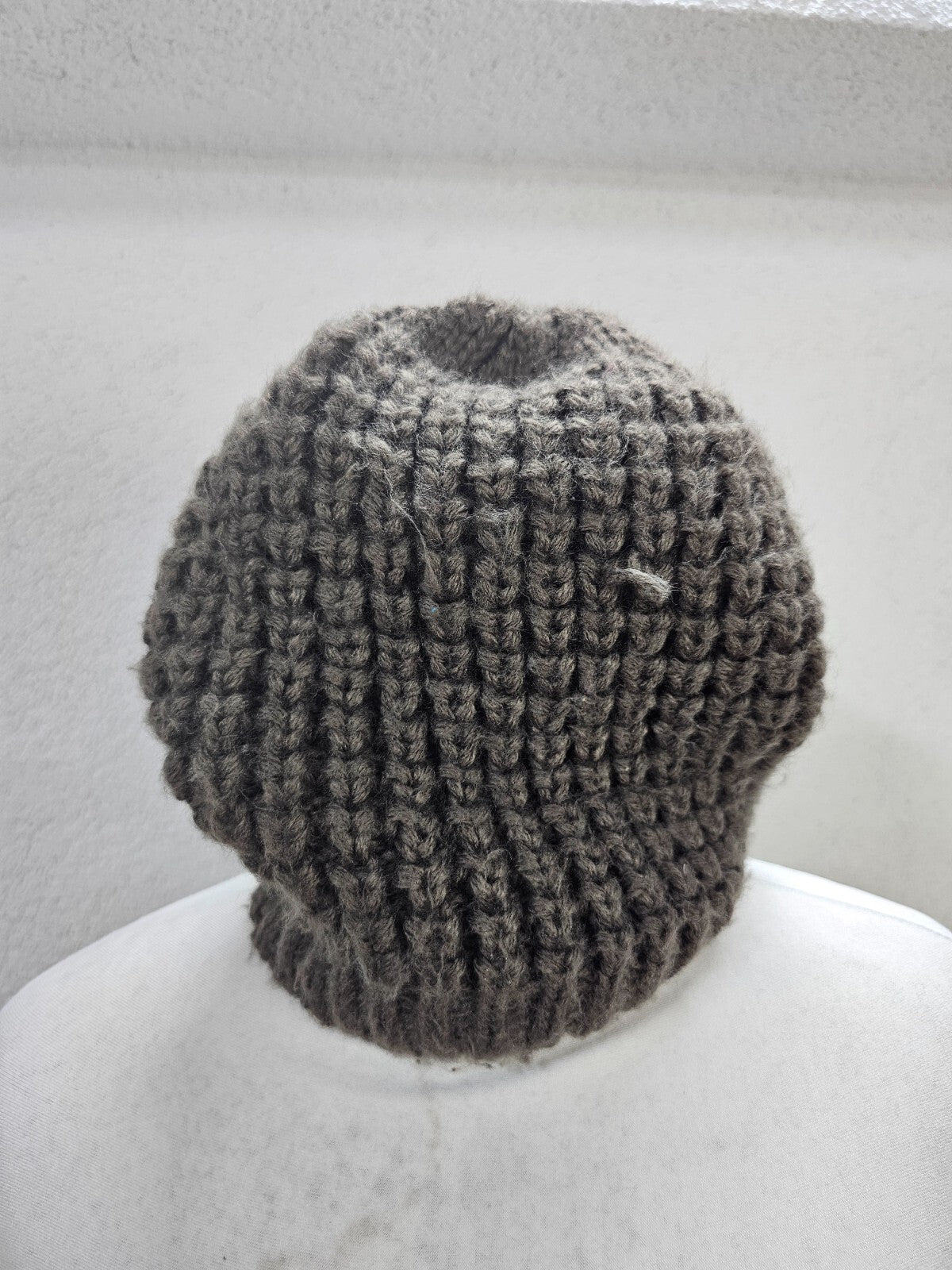 EK6222 Mütze von Areco, graubraun2