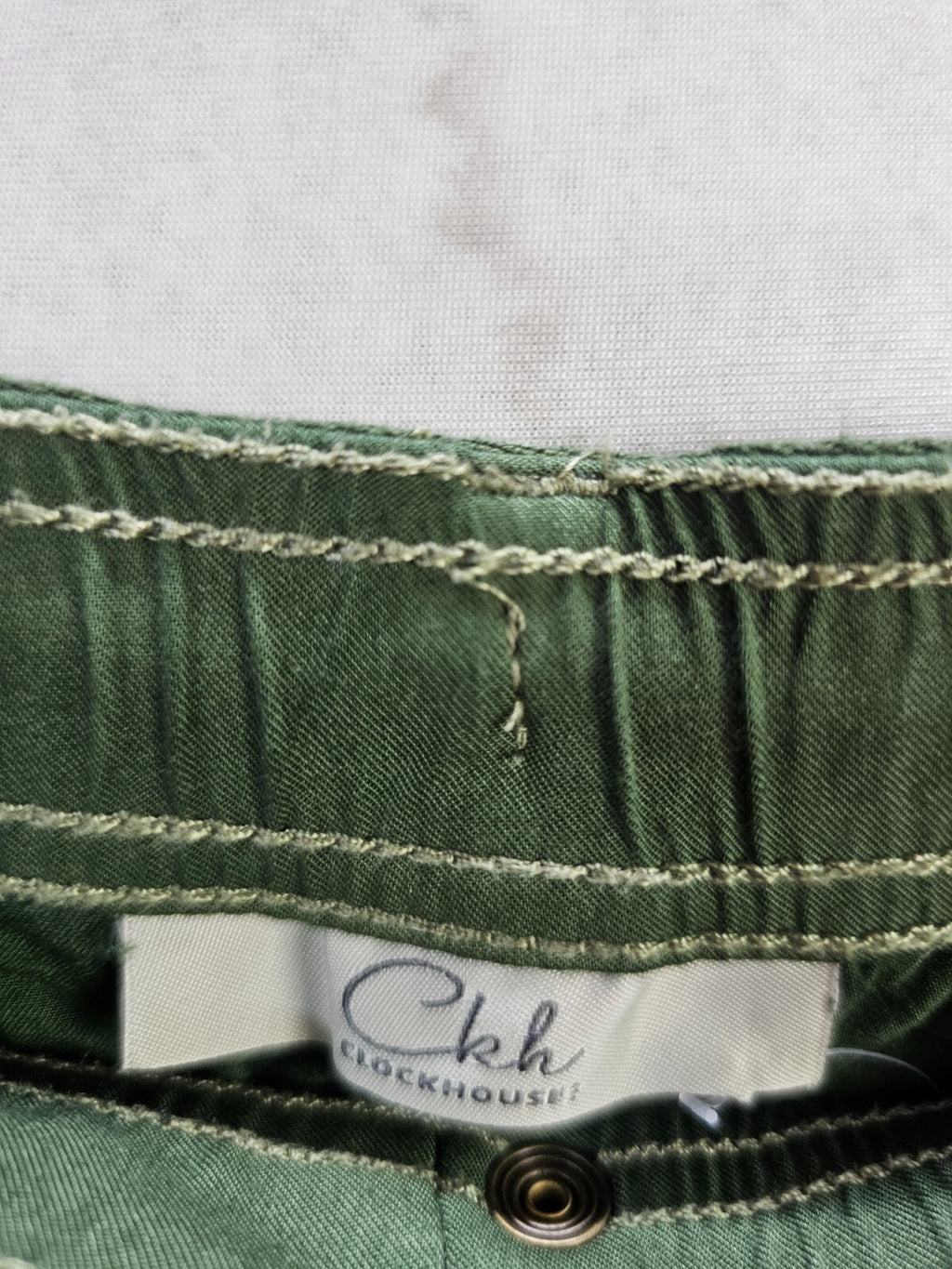 EK5795 Herren Shorts von Clockhouse, grün, Gr.483