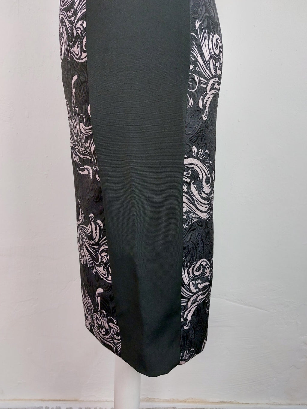 EK1373 Damen Kleid von H&M, schwarz mit Muster, Gr. 363