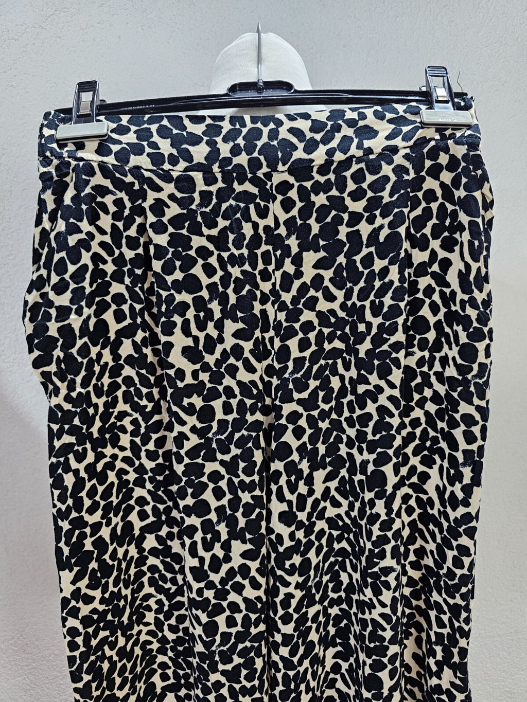 EK4379 Damen lockere Hose, leomuster, Gr. 361