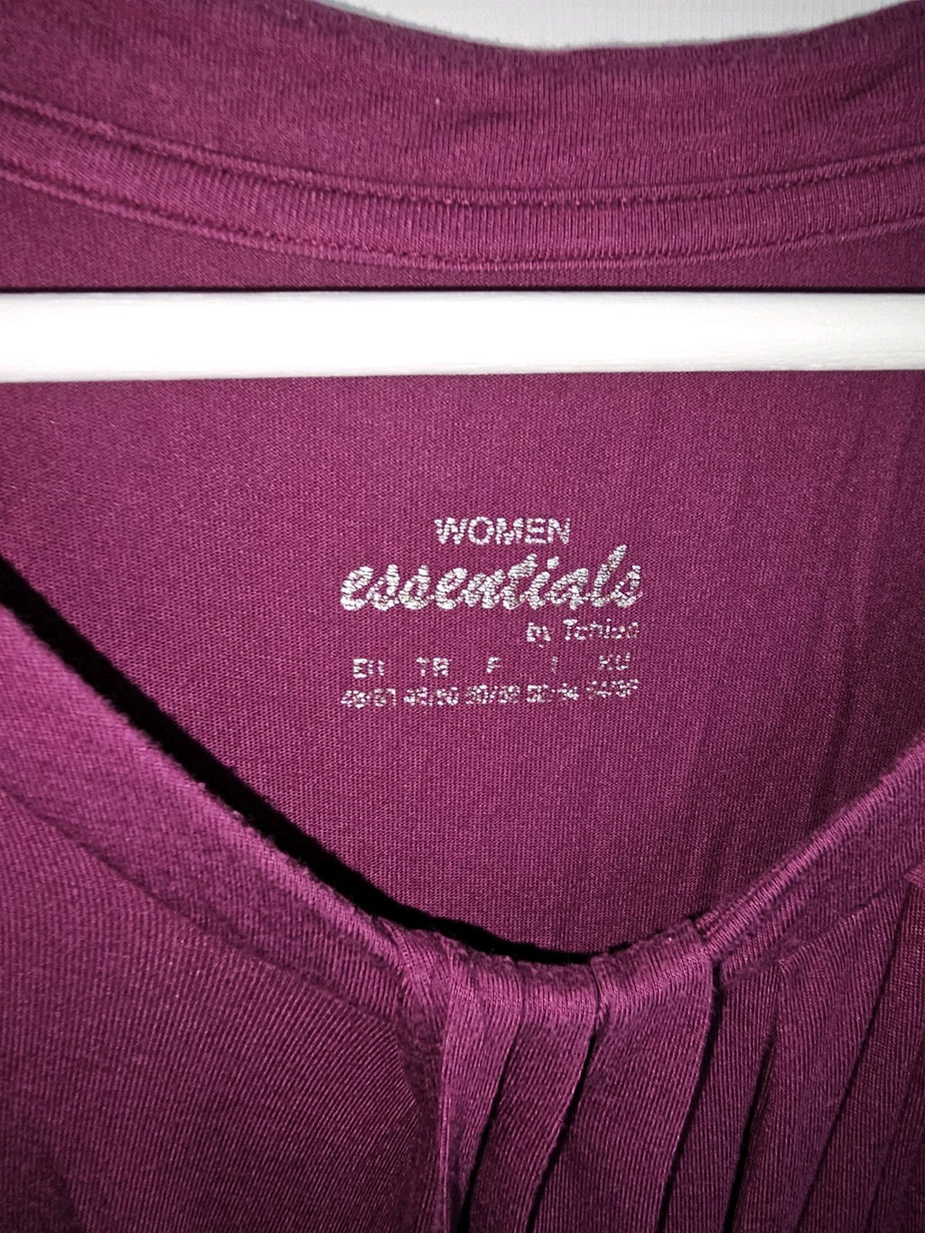 EK8953 Damen Sweatshirt von Essentials, Lila, Gr. 48/502