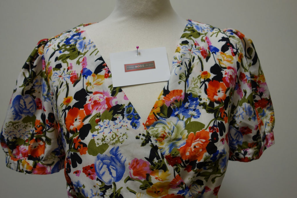 EK1319 Damen Kleid von The Style, geblümt, Gr. L1
