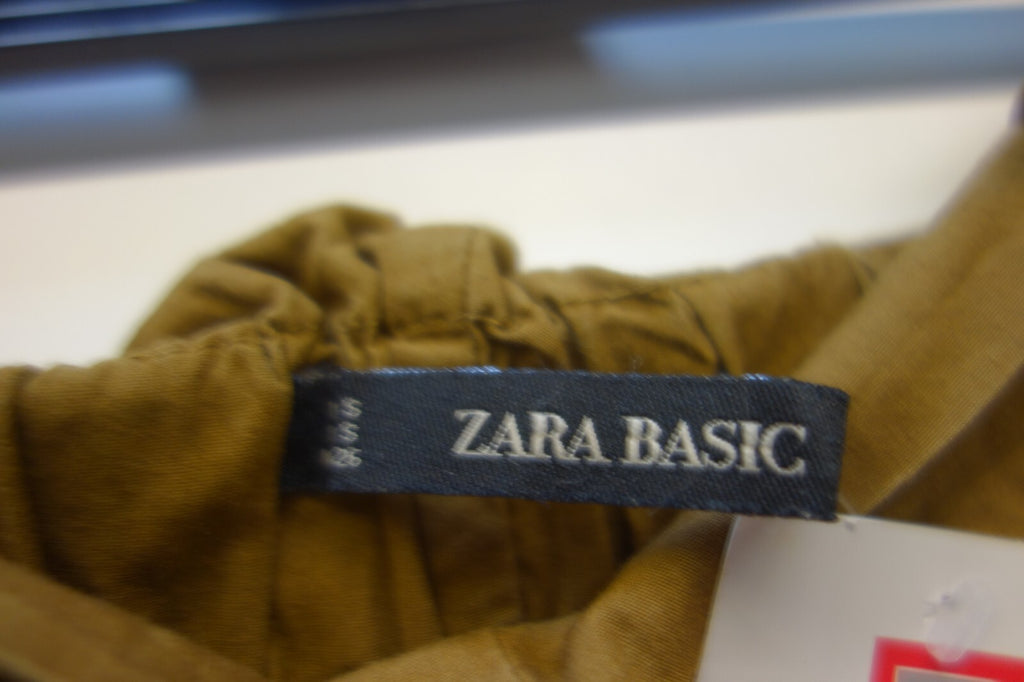 EK2187 Damen Shorts von Zara, grün, Gr. S2