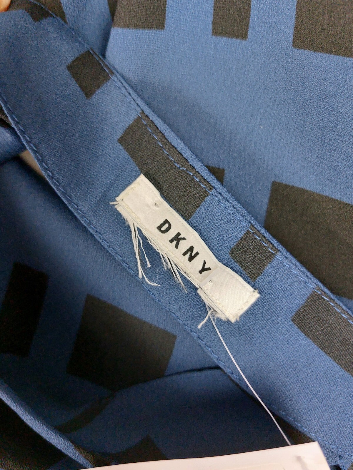 EK2894 Damen Bluse von DKNY, blau/schwarz, Gr. M7