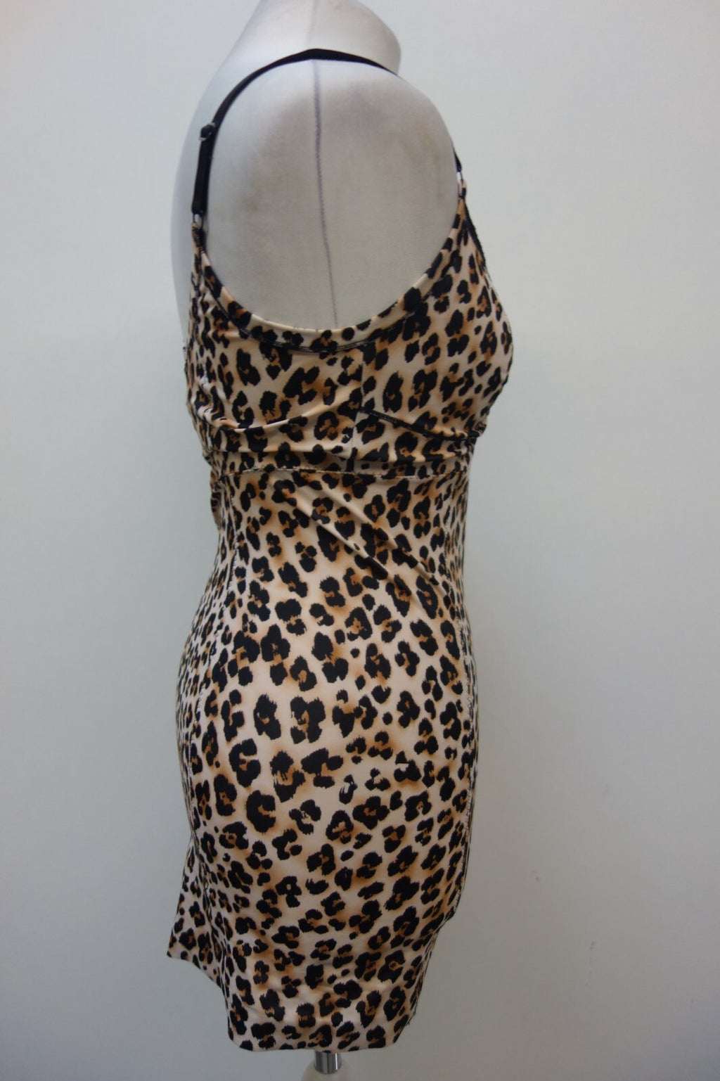 EK3614 Damen Kleid von H&M, Leoprint, Gr. M3