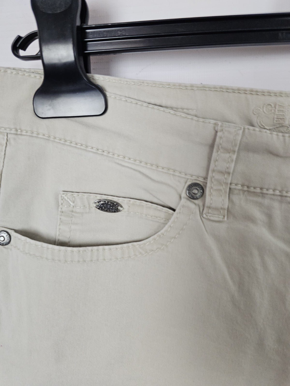EK9087 Damen Hose von Gerry Weber, Beige, Gr. 422
