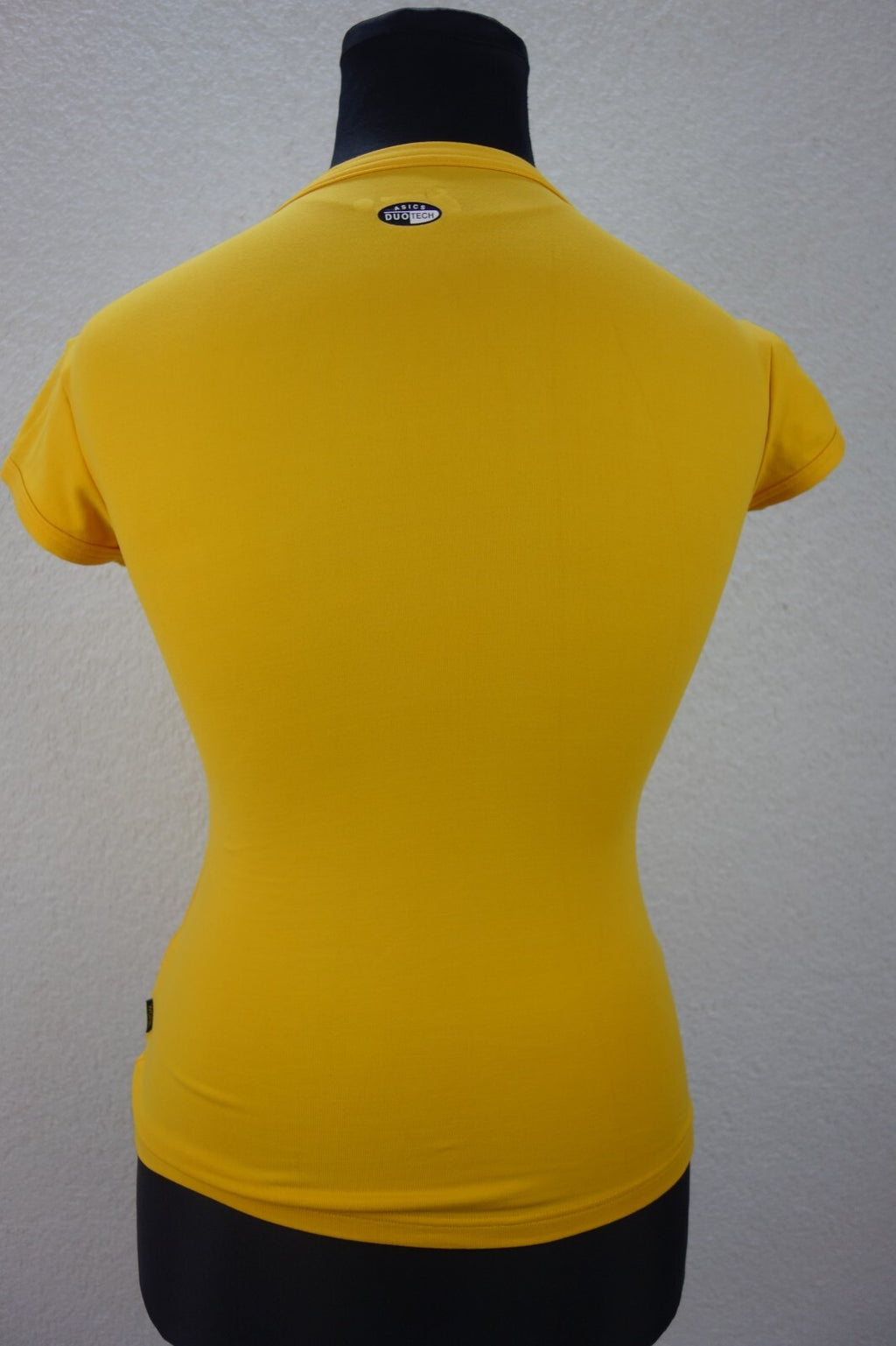 EK1857 Damen T-Shirt von Asics, gelb, Gr. L4