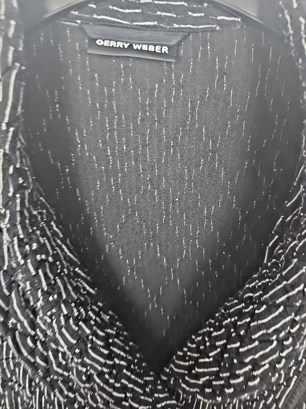 EK 4768 Damen Blazer Gerry Weber Schwarz Weiß  Gr 401