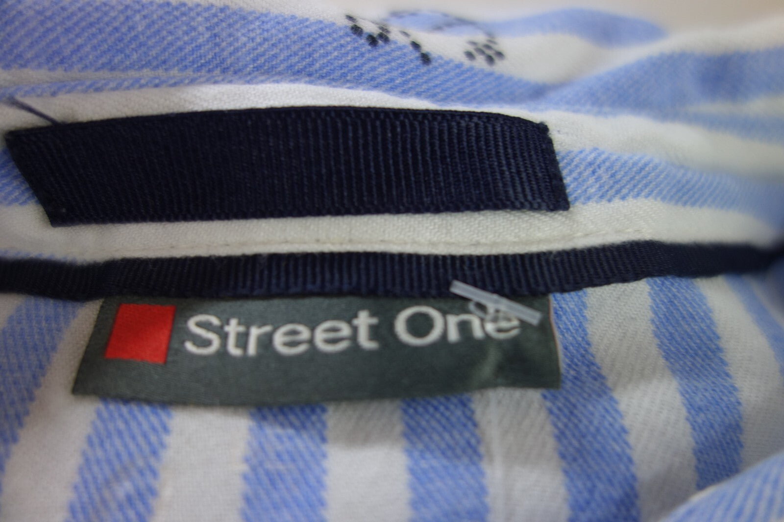 EK3756 Damen Bluse von Street One, weiß/blau gestreift, Gr. 364