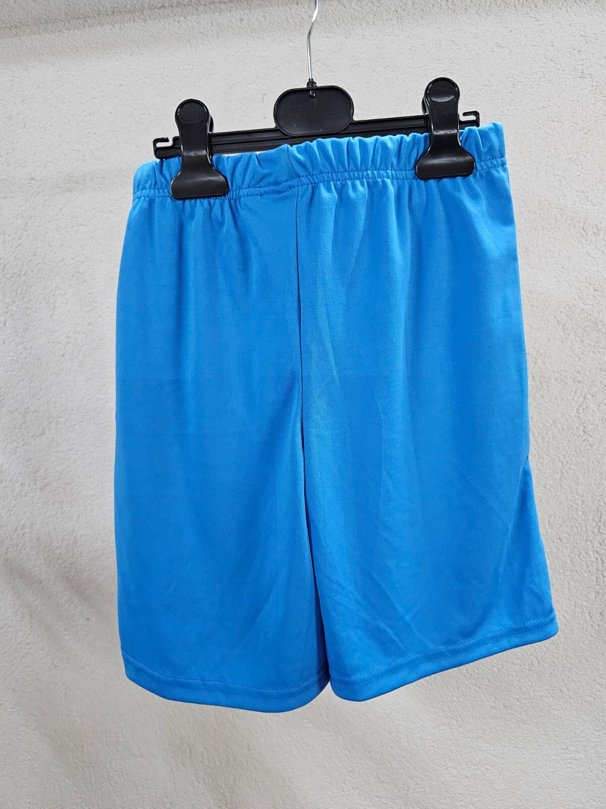 EK5772 Jungen Sporthose kurz von Real Madrid, blau, Gr. 104/1103