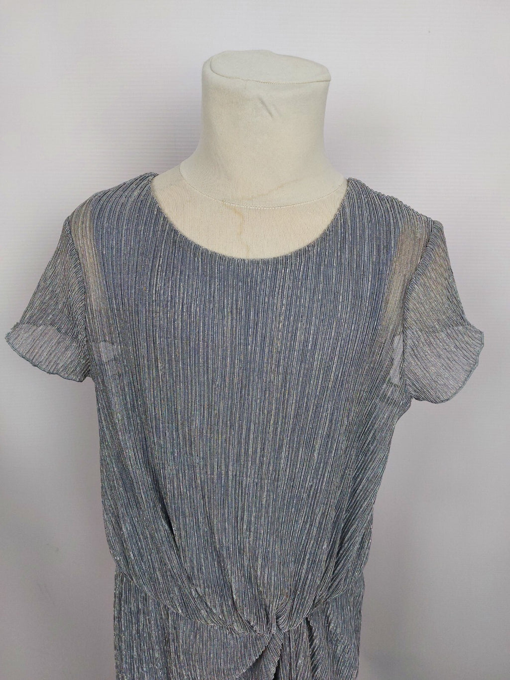 EK4362 Mädchen Kleid von Sisley, grau-Silber, Gr.135/140 nach Größentabelle1