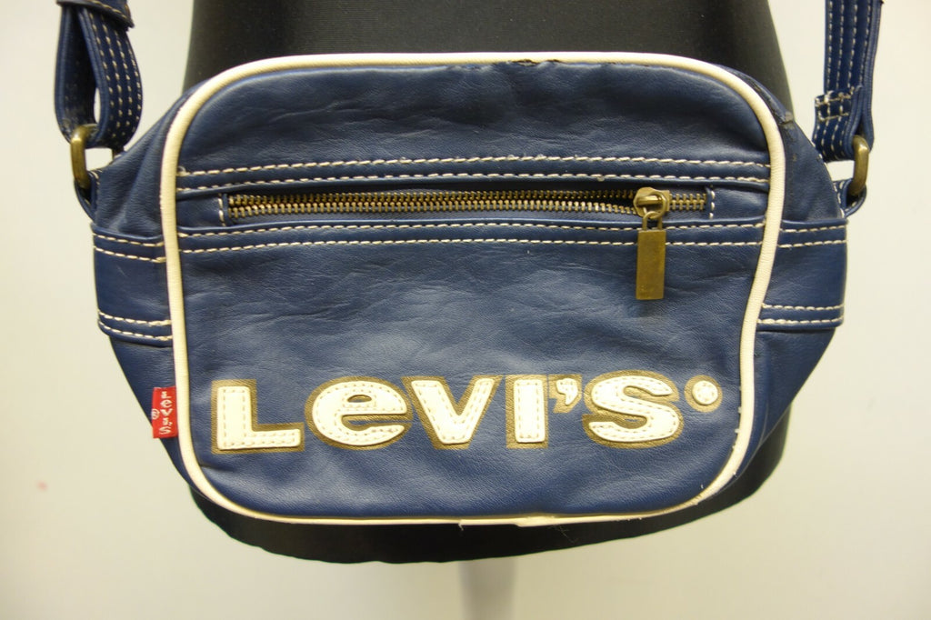 EK0012 Damen kleine Handtasche von Levis, blau1