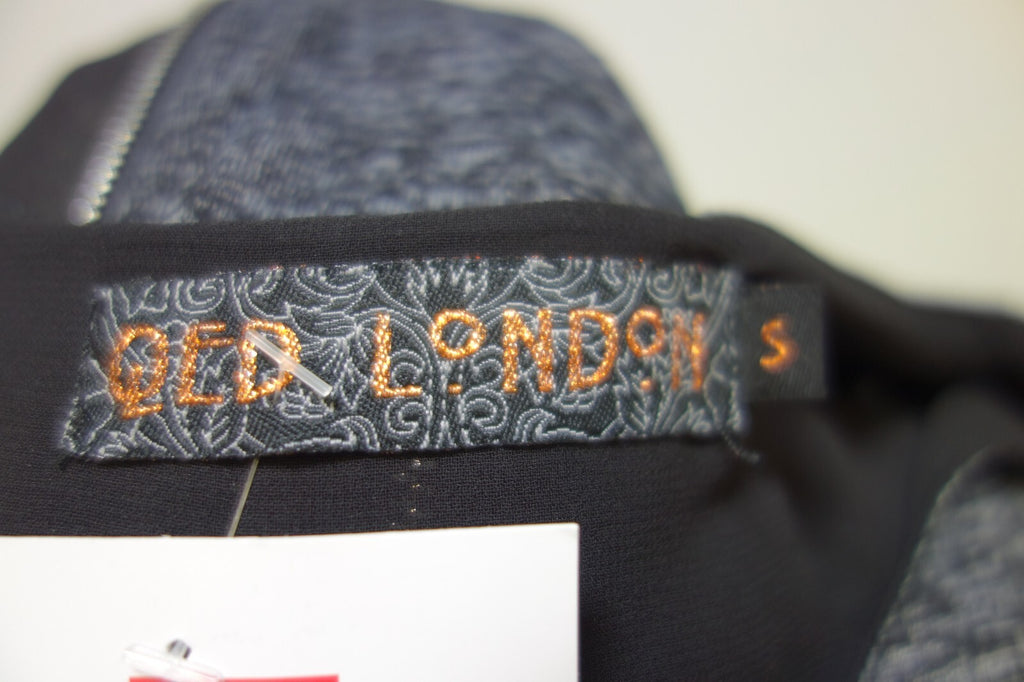 EK1864 Damen Pullover von Qed London, Gr. S4