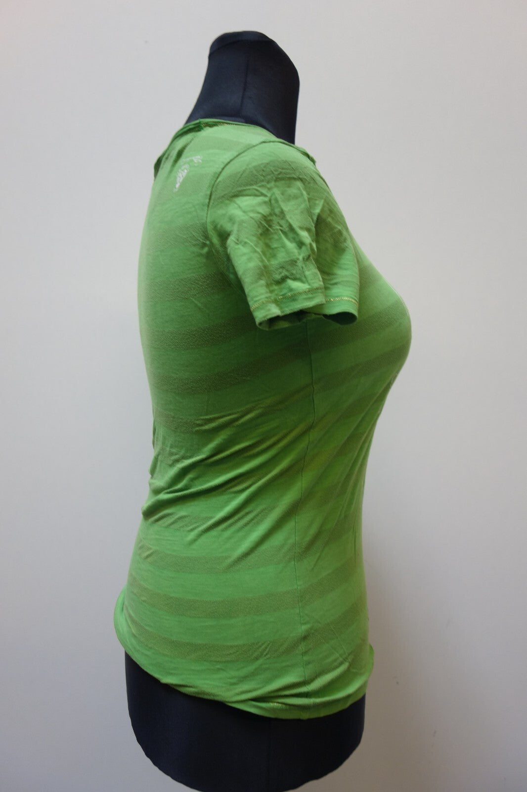 EK3689 Grünes T-Shirt von ESPRIT 2