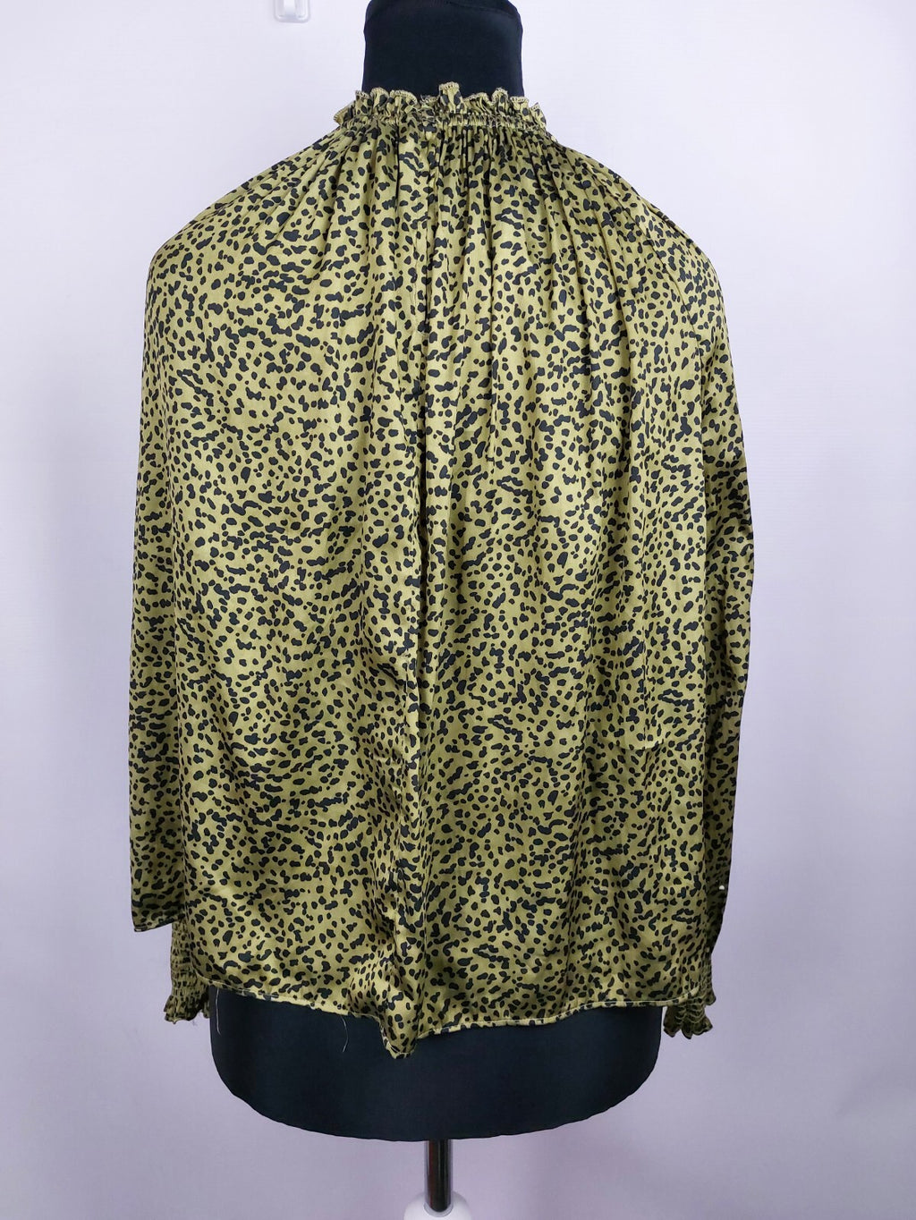 EK2388 Damen Bluse von H&M, grün/schwarz, Gr. 425