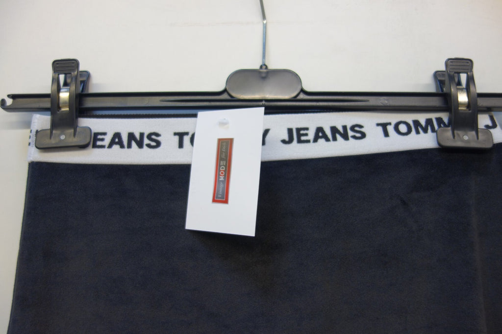 EK2517 Damen Rock von Tommy Jeans, samtig schwarz, Gr. S1