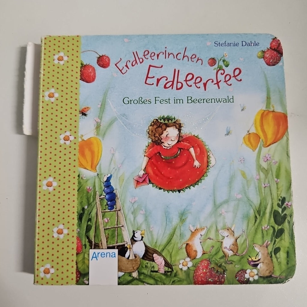 EB2456 Erdbeerinchen Erdbeerfee. Großes Fest im Beerenwald von Stefanie Dahle 0