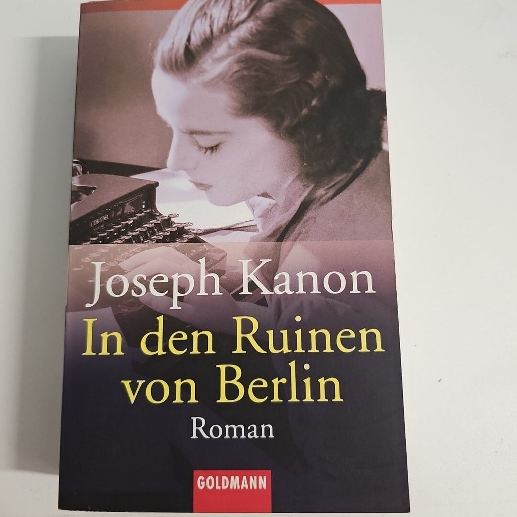 EB2218 In den Ruinen von Berlin  Joseph Kanon0