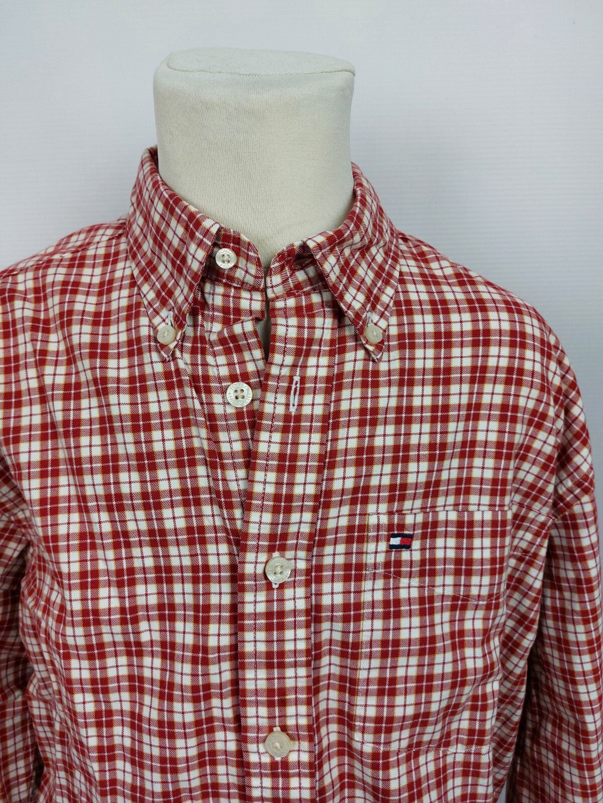 EK5029 Jungen Hemd von Tommy Hilfiger, rot/weiß kariert, Gr. 12/M1