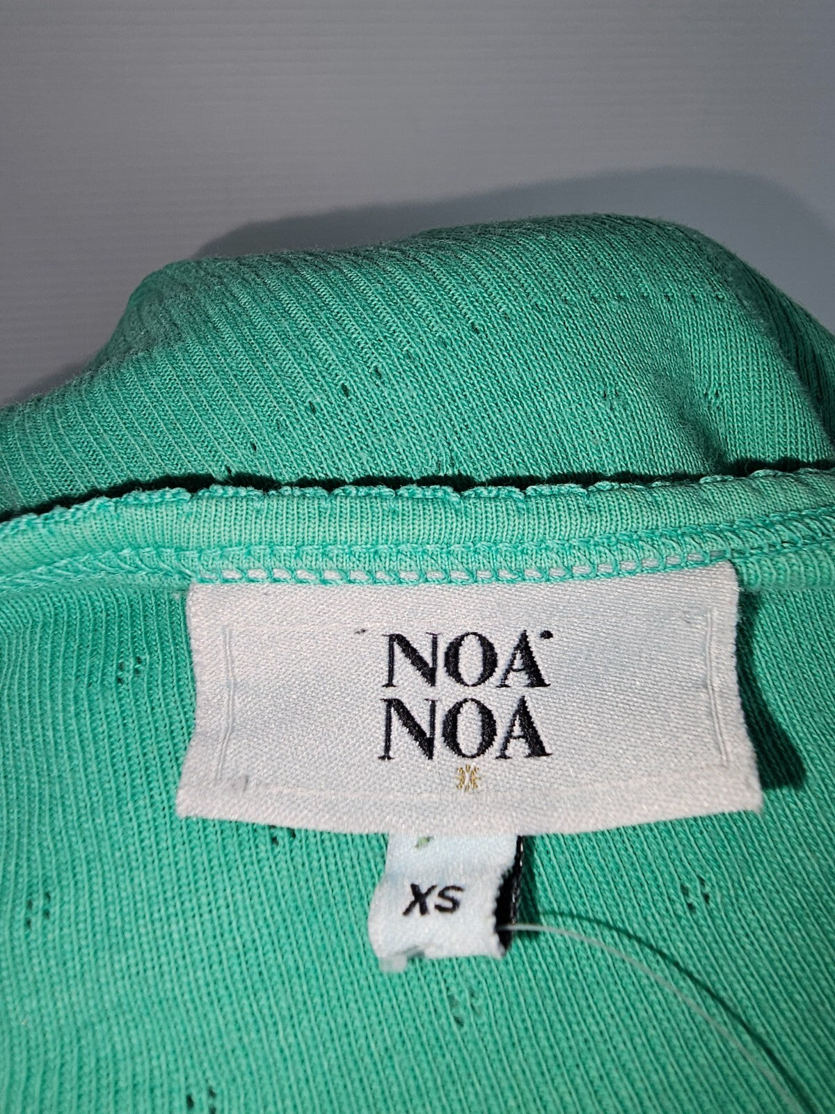 EK3691 Damen Langarmshirt von NoaNoa, grün, Gr.XS5