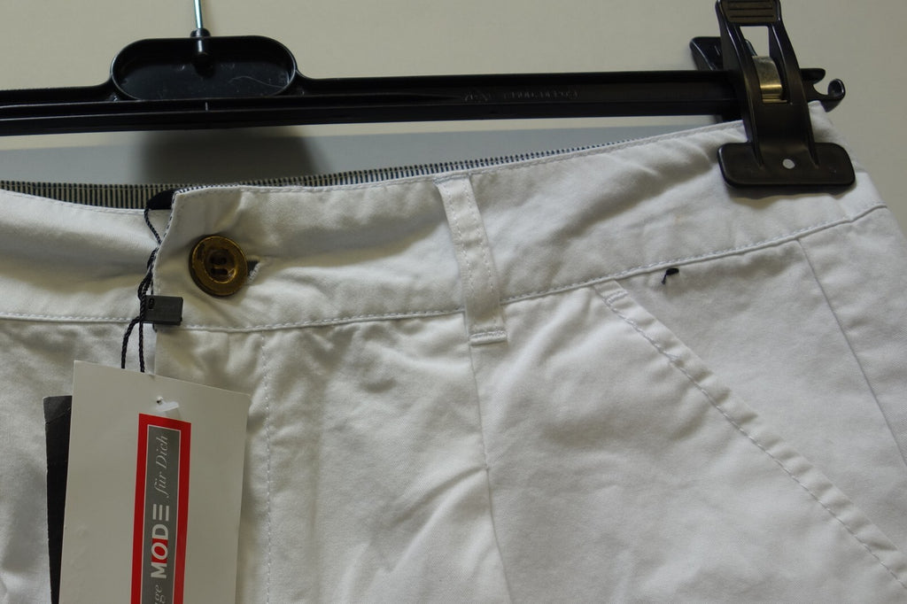 EK2055 Damen Shorts von Atmosphere, weiß, Gr. 382