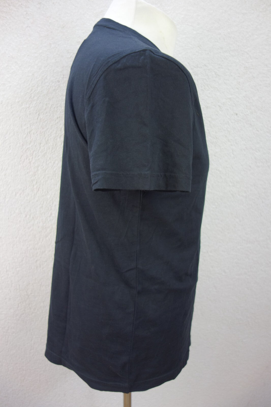 EK4010 Schwarzes Tommy Hilfiger T-Shirt, Gr. M2