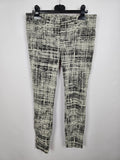 EK5474 Damen Stoffhose von Drykorn, grau/schwarz, Gr. 340