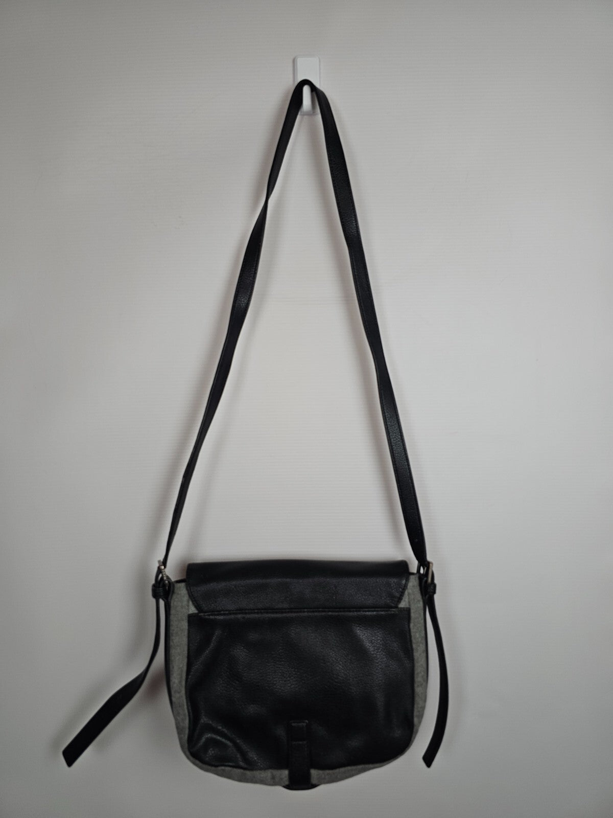 EK6599 Damen Handtasche von Esprit, Schwarz/ Grau4