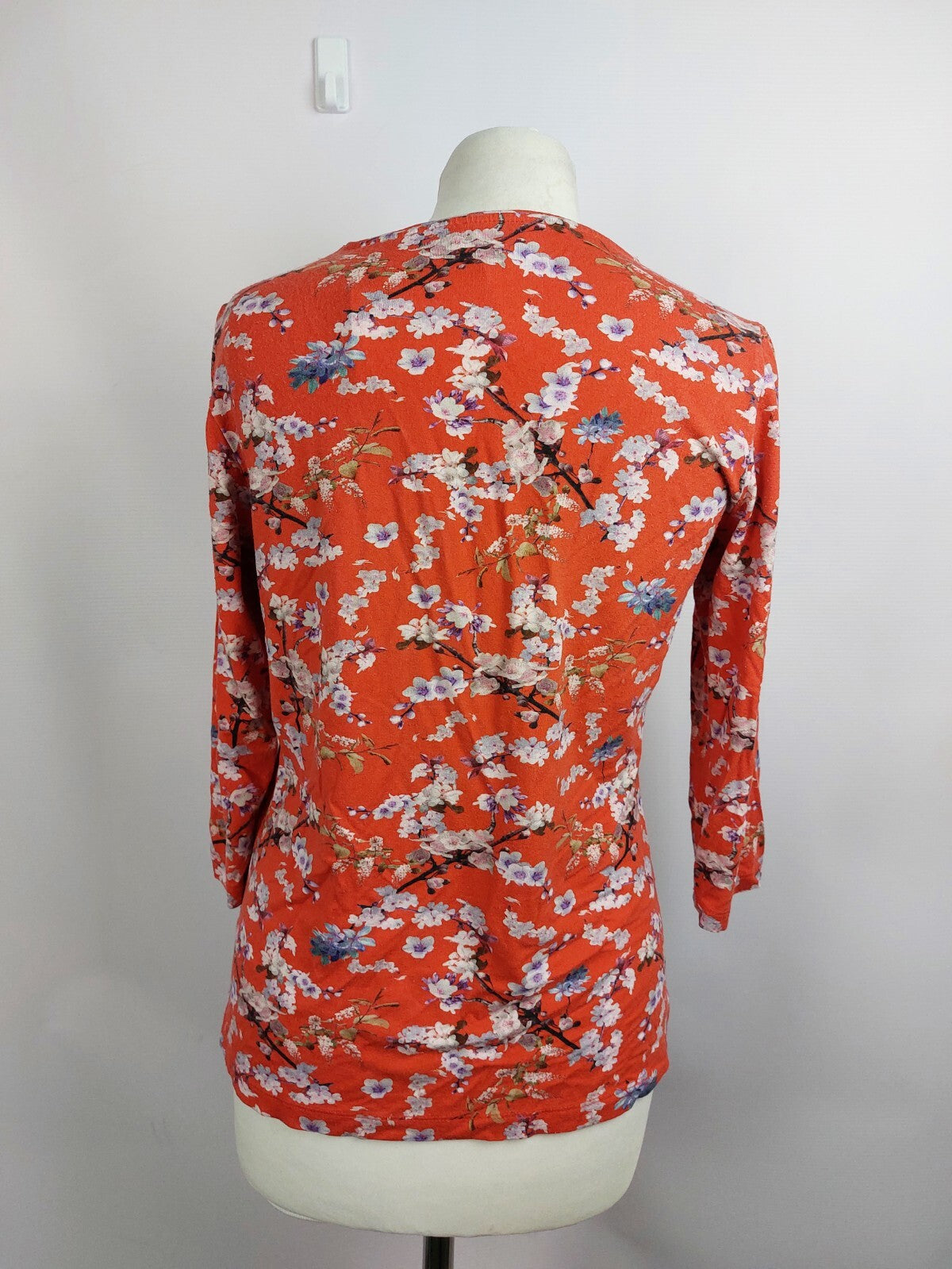 EK4371 Damen Shirt von San Setto, rot mit Blumen, Gr. 363