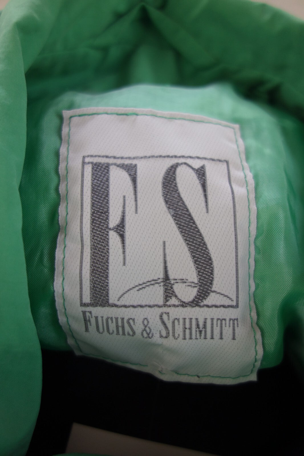 EK2497 Damen Weste von Fuchs & Schmitt, grün, Gr. 404