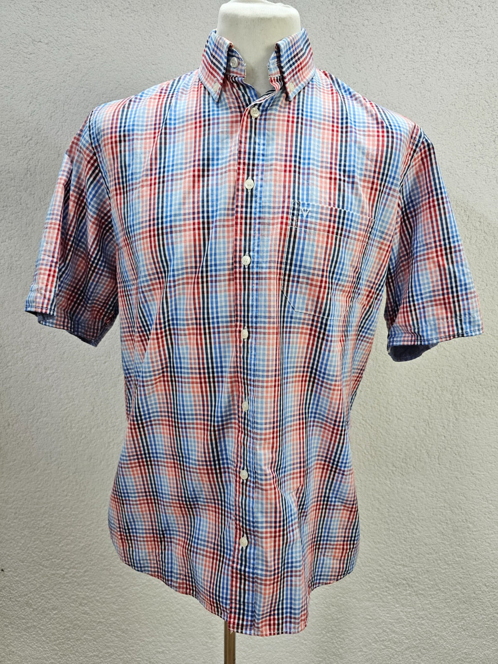 EK57910 Herren Hemd von Mervelis, blau/rot kariert, Gr. L0