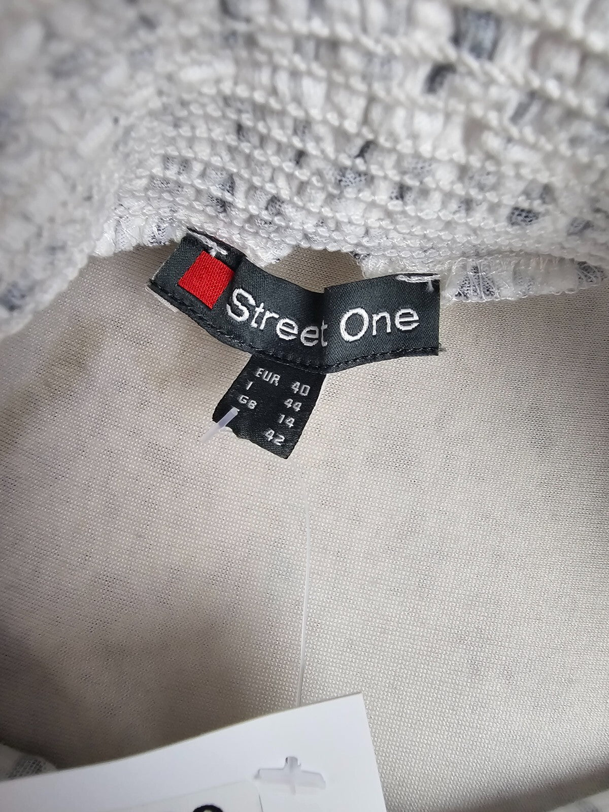 EK4136 Damen Bluse von Street One, weiß-schwarz, Gr.405
