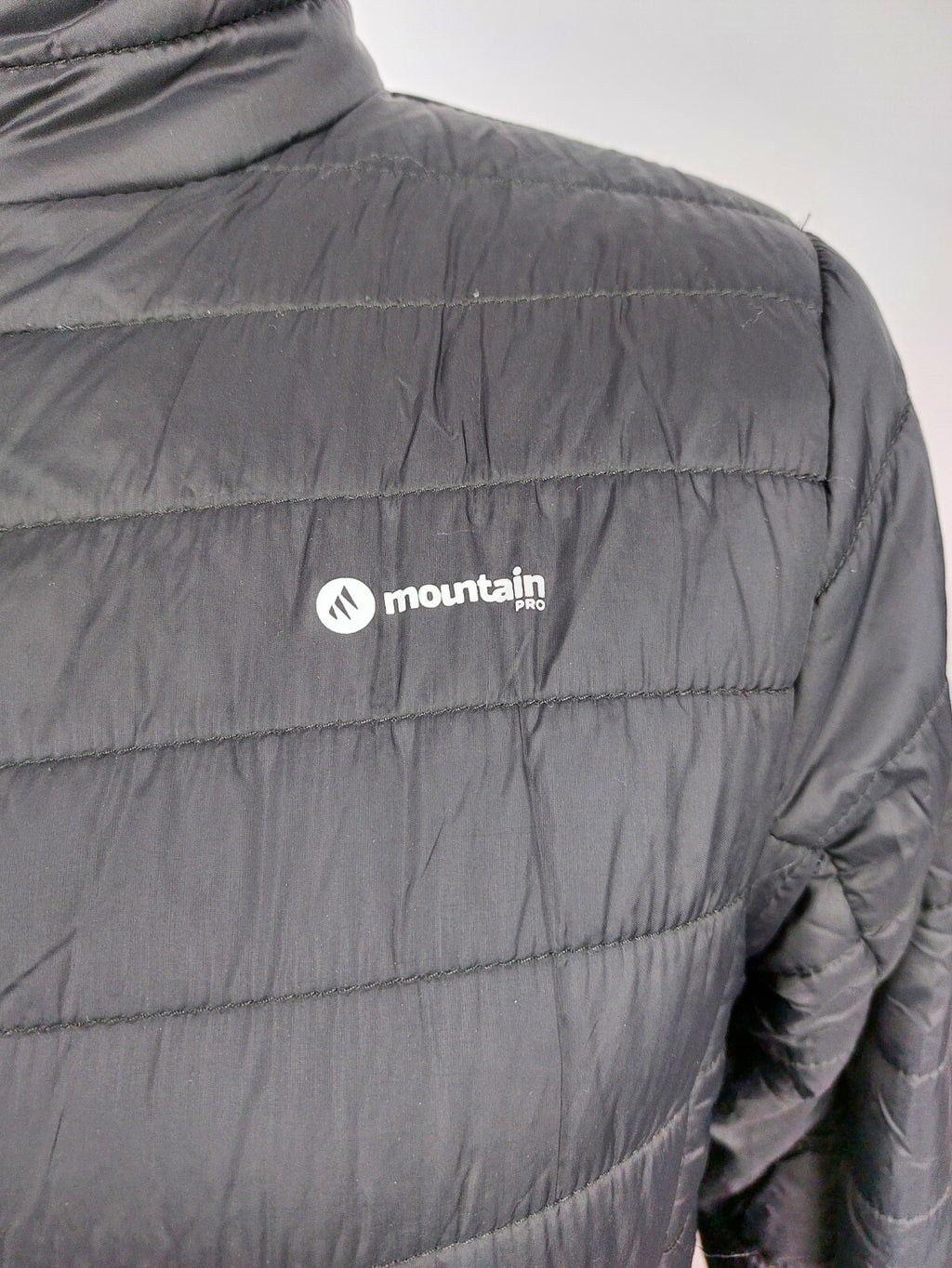 EK3562 Damen Jacke von Mountain, schwarz, Gr. M/402