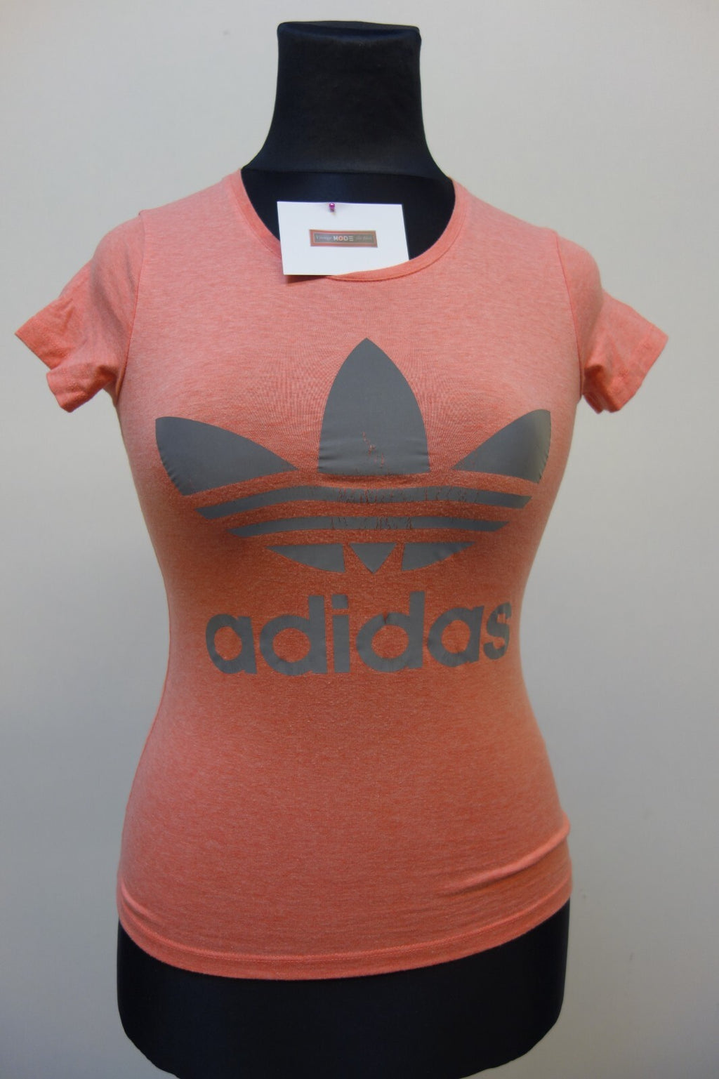 EK3493 Damen T-Shirt von adidas, koralle, Gr. S0