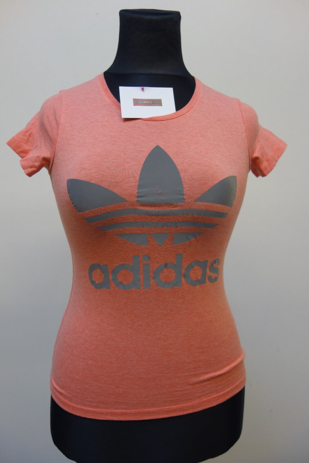 EK3493 Damen T-Shirt von adidas, koralle, Gr. S0