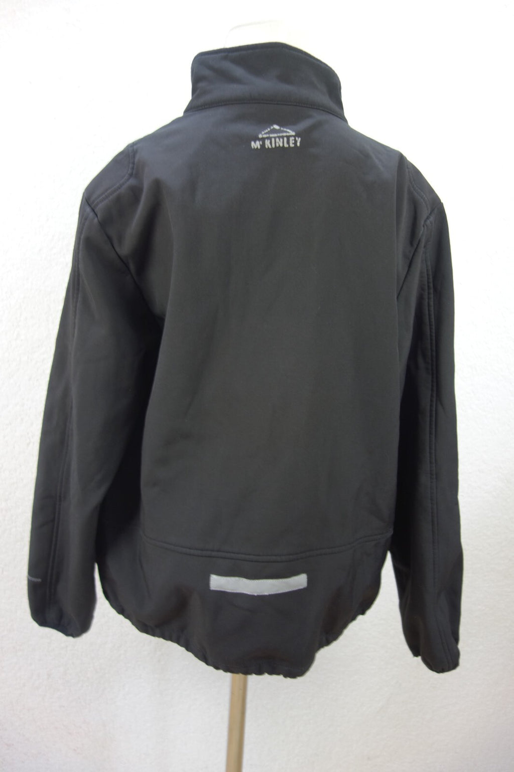 EK4029 Kinder Softshelljacke von McKinley, schwarz, Gr. 1524