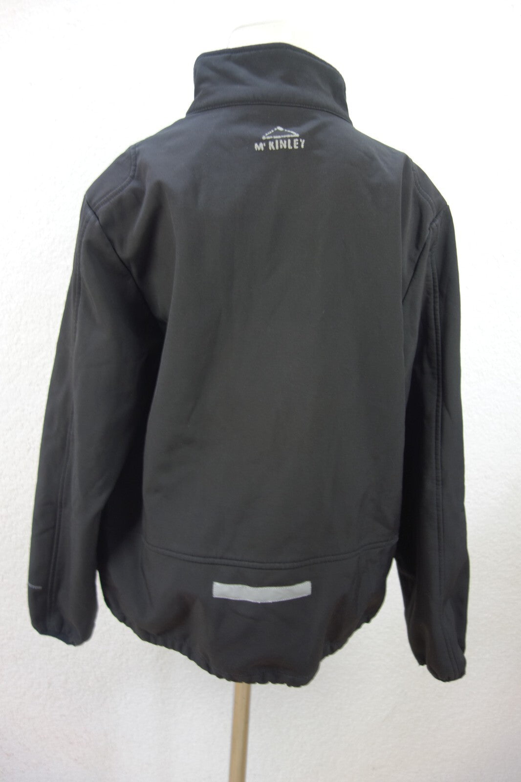 EK4029 Kinder Softshelljacke von McKinley, schwarz, Gr. 1524