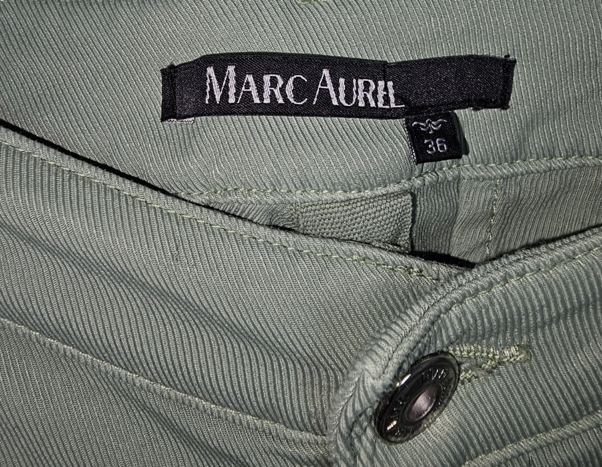 EK7238 Damen Stoffhose von Marc Aurel, grün, Gr.361