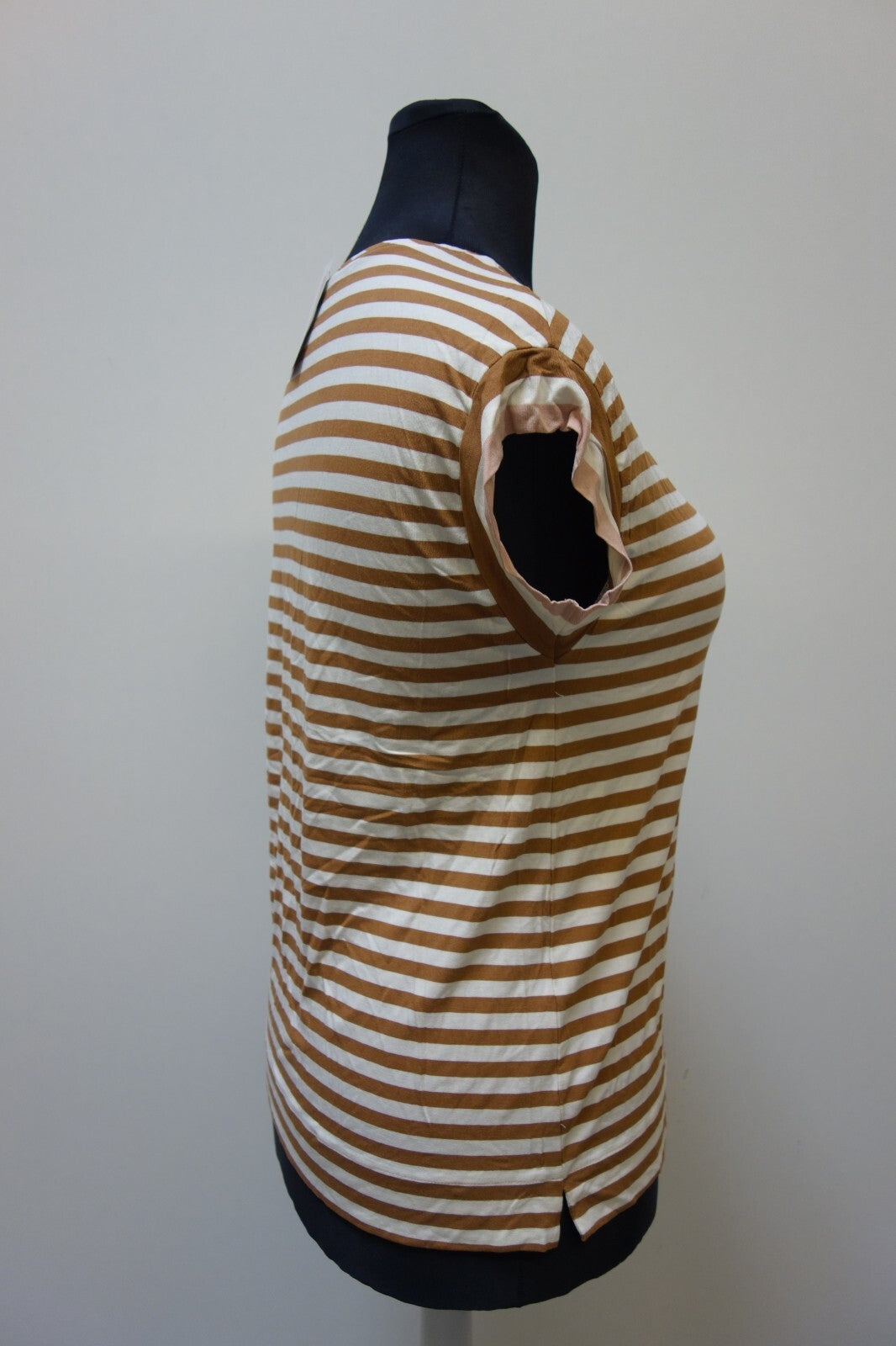 EK0907 Damen T-Shirt von Betty und co. gestreift, Gr. M2