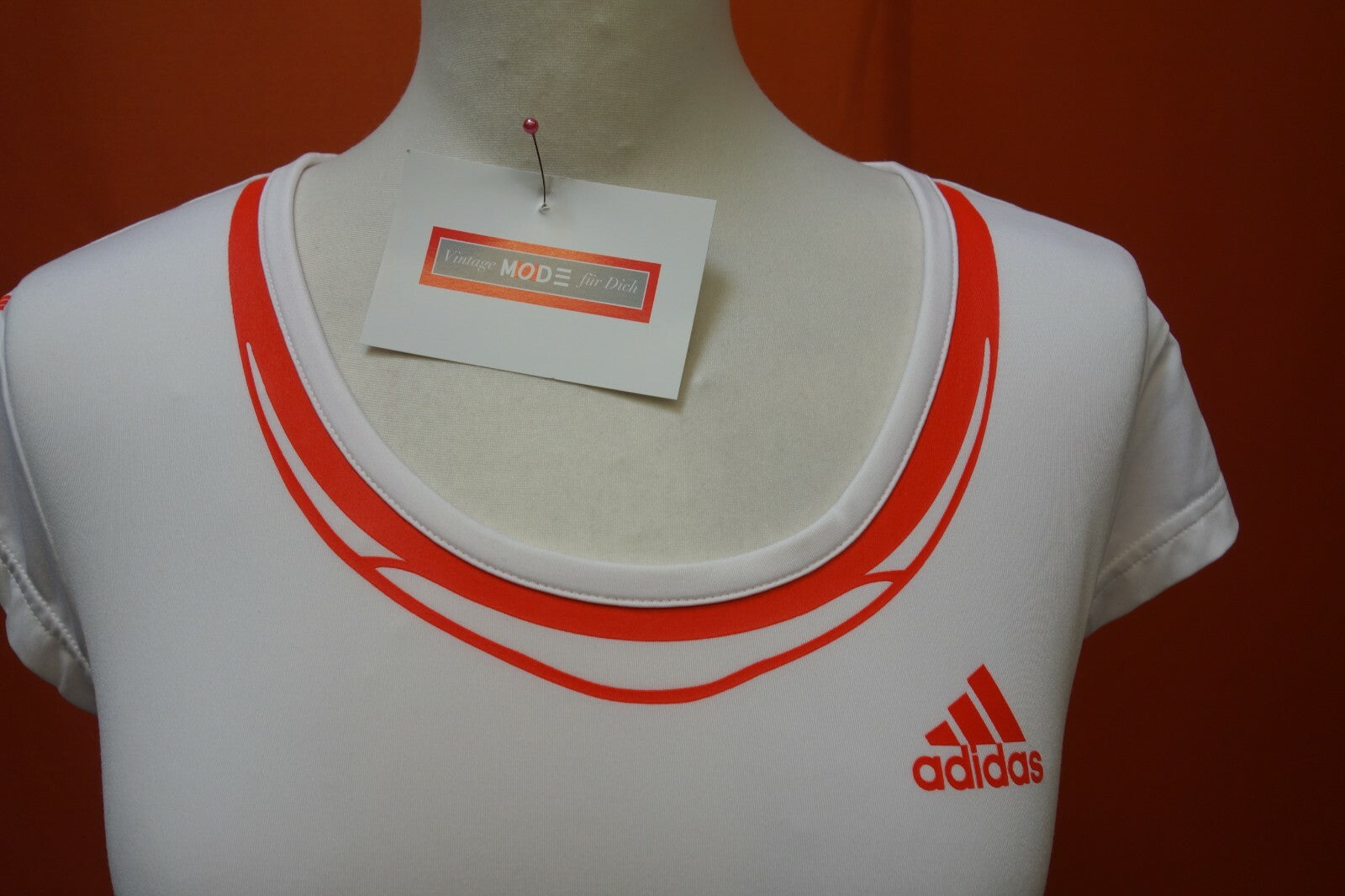 EK0573 Damen Sportshirt von adidas, weiß, S1