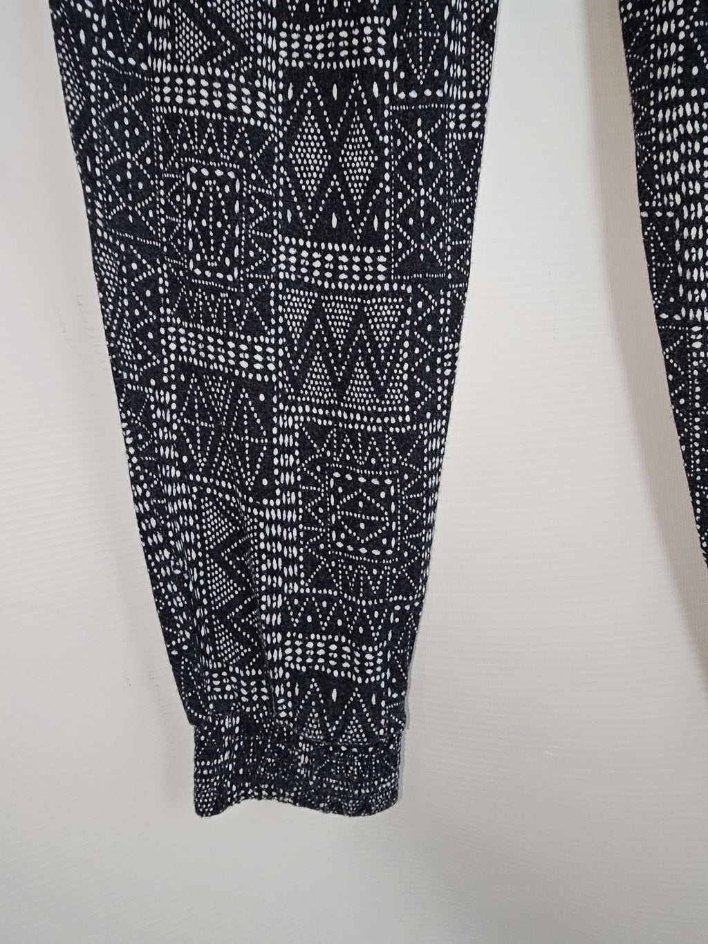 EK8253 Damen Stoff Hose von H&M,  Schwarz/Weiß,  Gr. S4