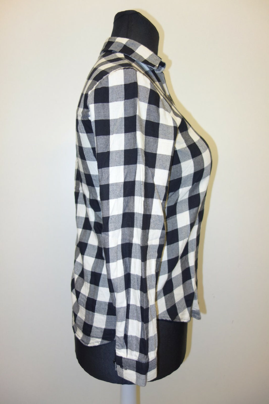 Tolle Bluse von Zara Basic in gr S schwarz weiss grau karriert langarm e 14602