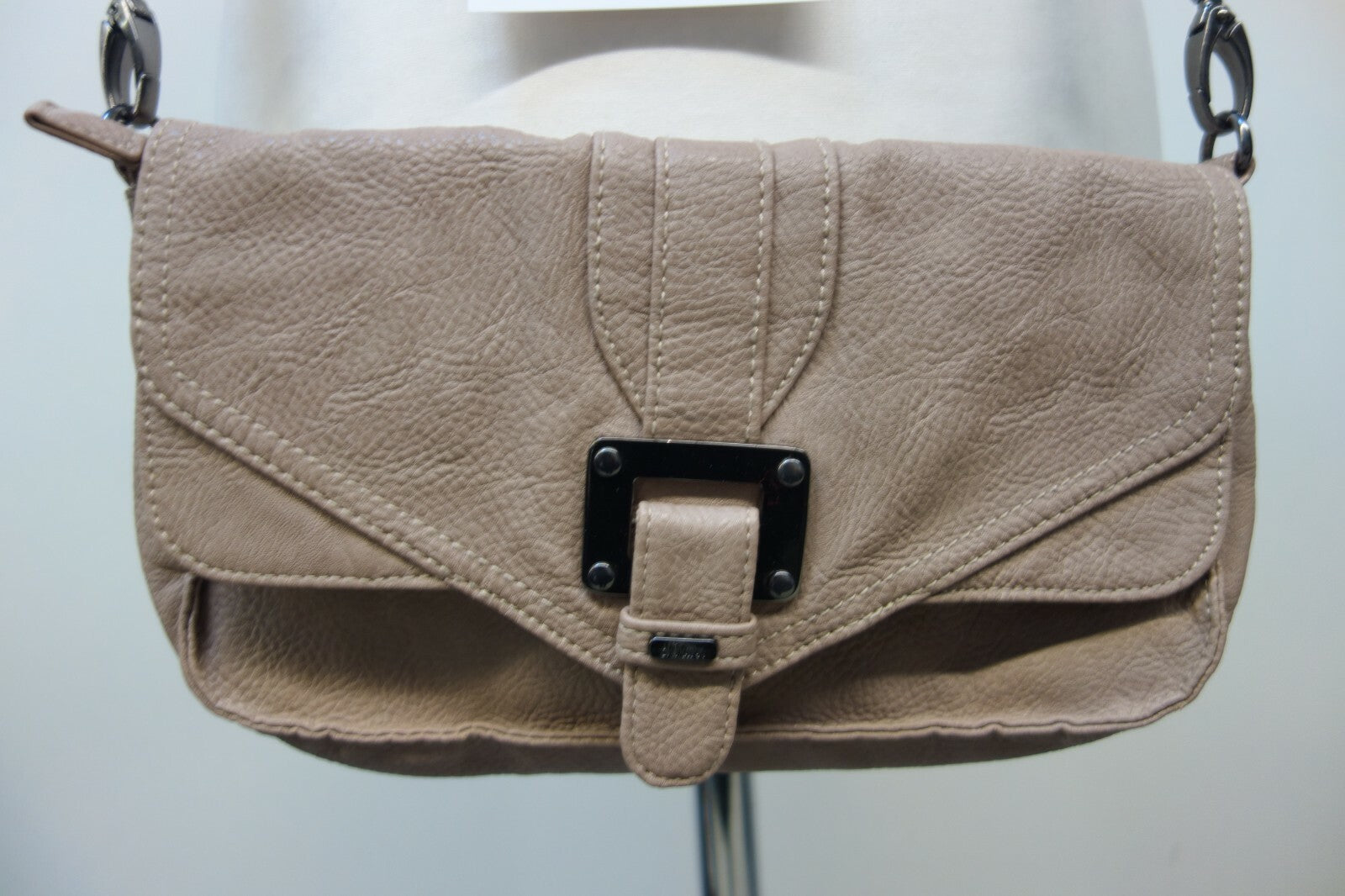 EK1181 Damen kleine Handtasche von s.Oliver, hellbraun1