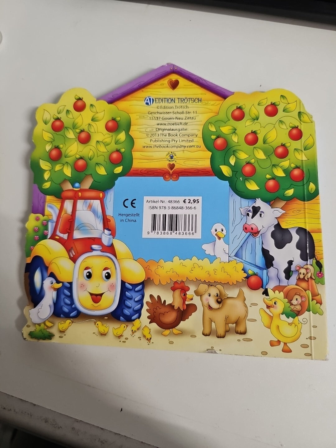 EB1131 Pappenbuch mit Stanzungen - Auf dem Bauernhof 1