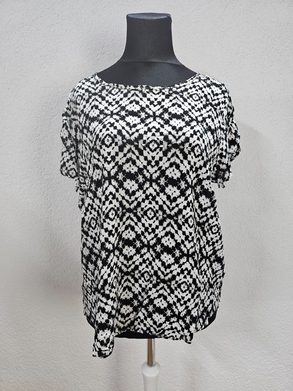 EK5958 Damen Bluse von Up Fashion schwarz/weiß, Gr. L0