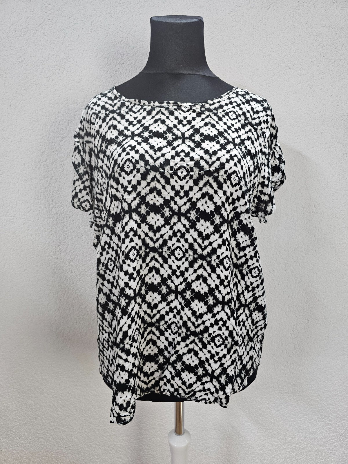 EK5958 Damen Bluse von Up Fashion schwarz/weiß, Gr. L0