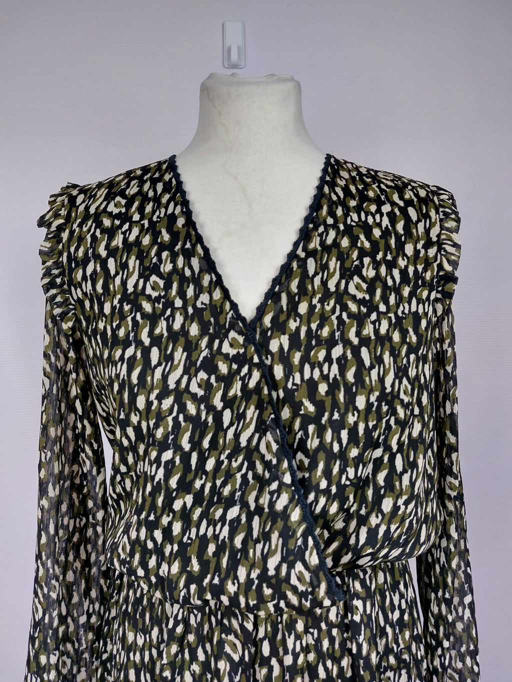 EK1925 Damen Kleid von Deeluxe, schwarz/beige/grün, Gr. M1