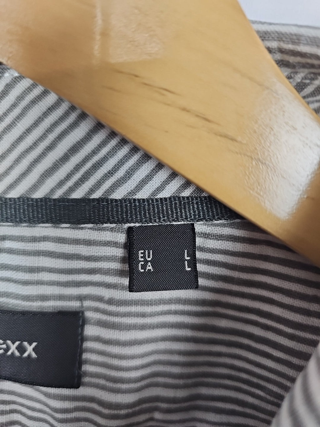 EK8293 Herren Hemd Mex Kurarm Grau Gestreift Gr.L2